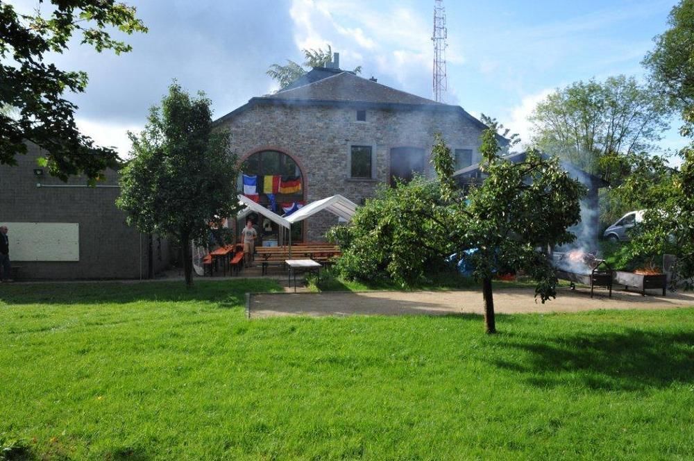 Auberge De Jeunesse De La-Roche Champlon Tenneville Kültér fotó